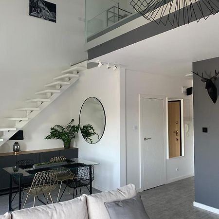 Ekskluzywny Penthouse Z Ogrodem W Centrum Lodzi Esterno foto