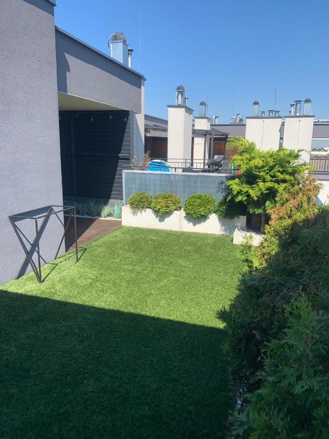 Ekskluzywny Penthouse Z Ogrodem W Centrum Lodzi Esterno foto