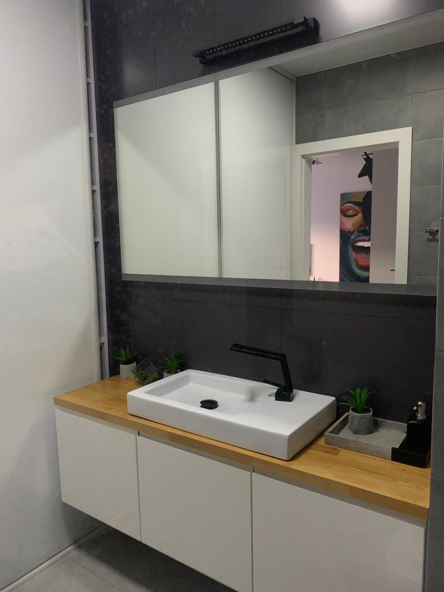 Ekskluzywny Penthouse Z Ogrodem W Centrum Lodzi Esterno foto